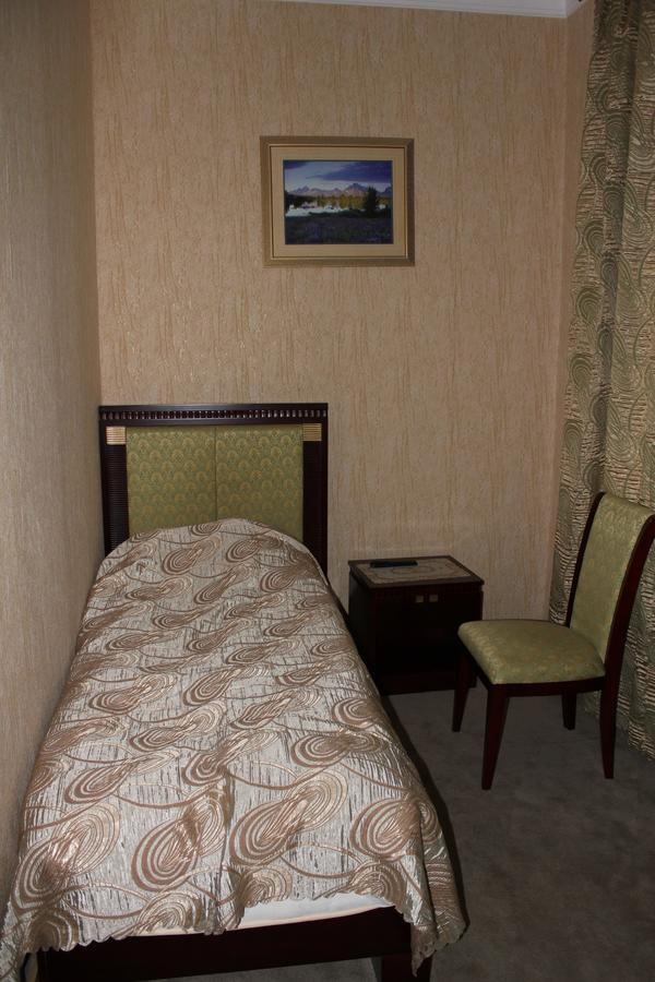 Bahoriston Hotel Guliston Room photo